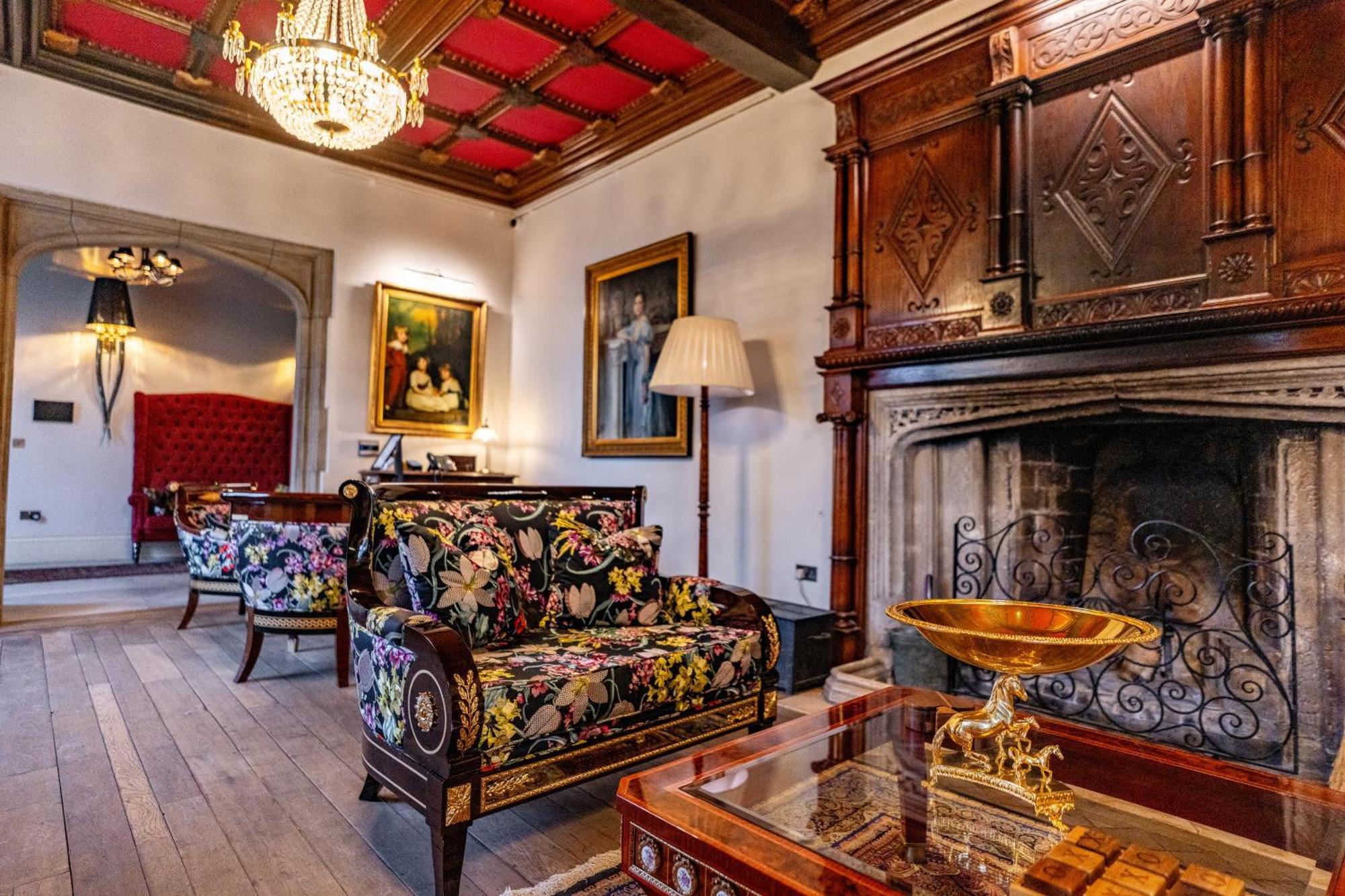 Weston Manor Hotel Ngoại thất bức ảnh