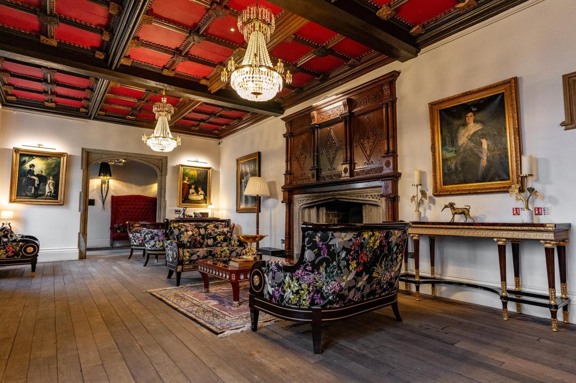 Weston Manor Hotel Ngoại thất bức ảnh