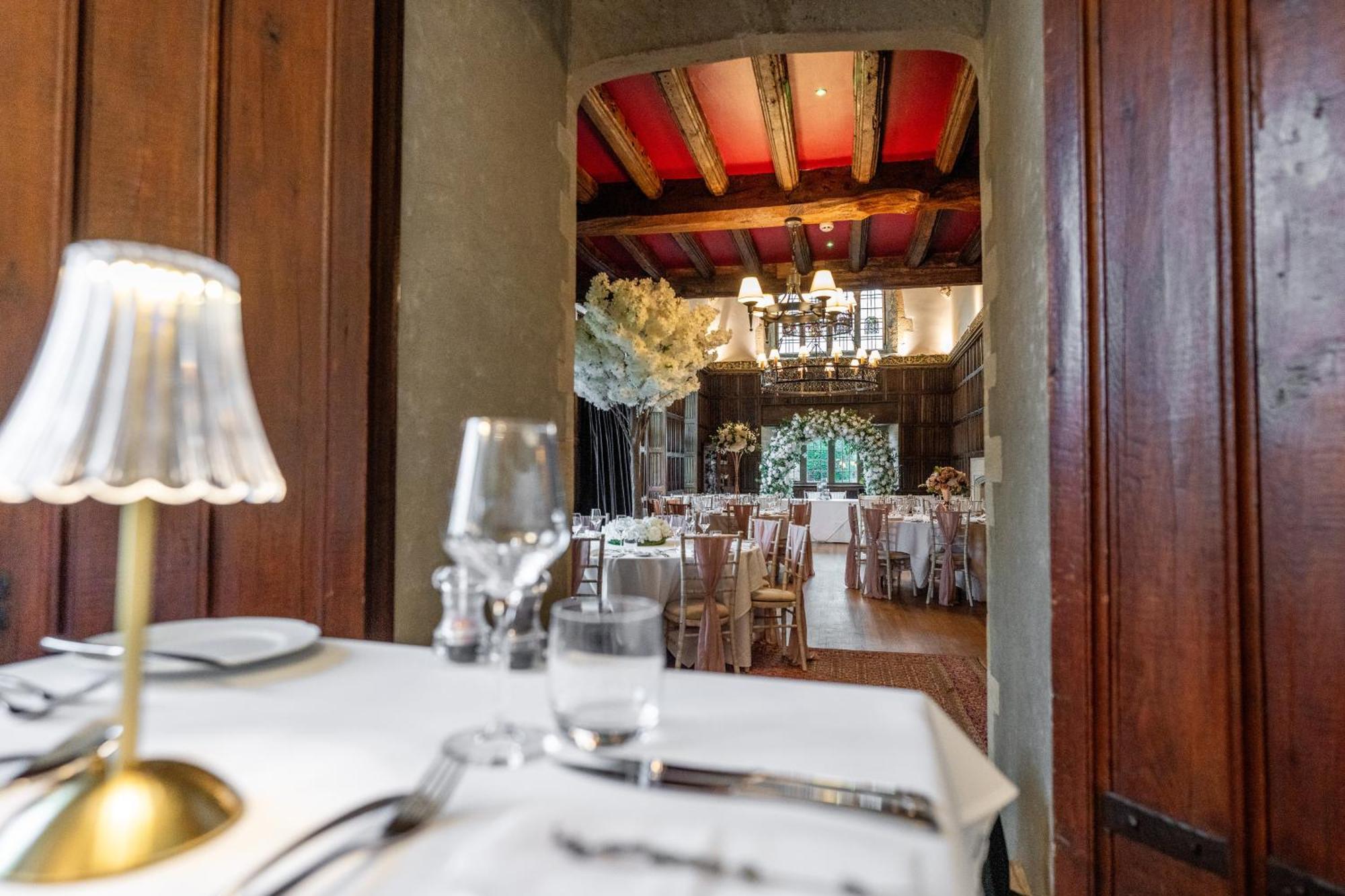 Weston Manor Hotel Ngoại thất bức ảnh