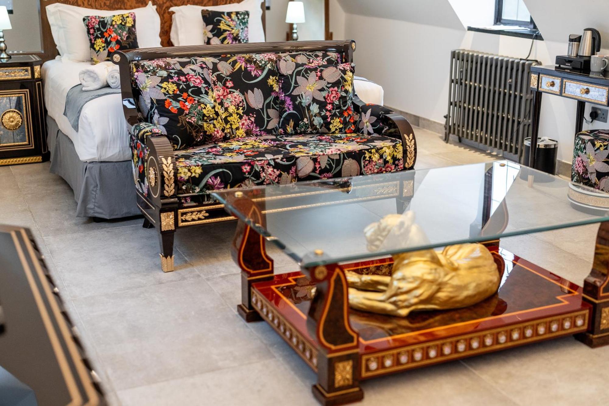 Weston Manor Hotel Ngoại thất bức ảnh