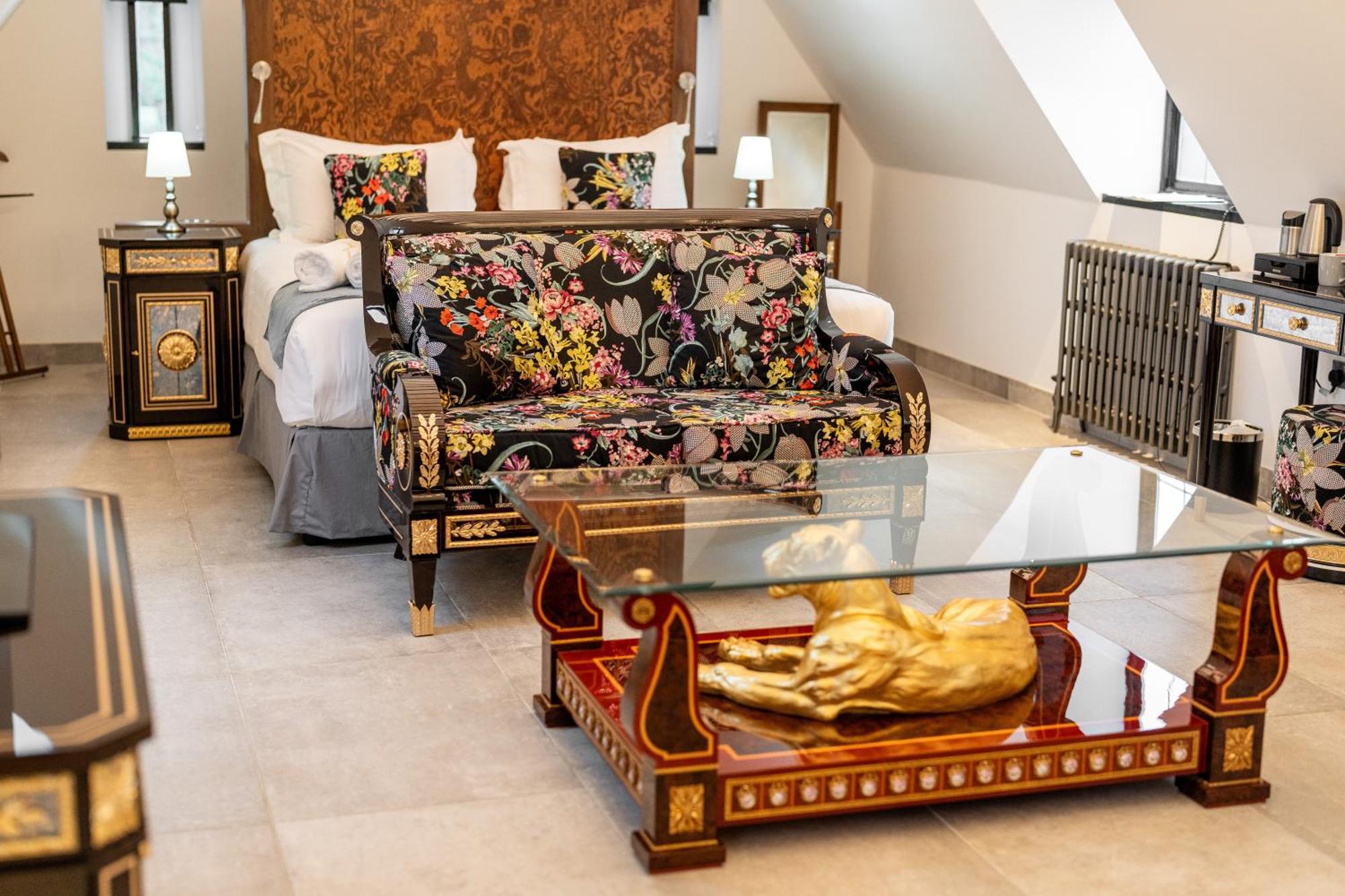 Weston Manor Hotel Ngoại thất bức ảnh