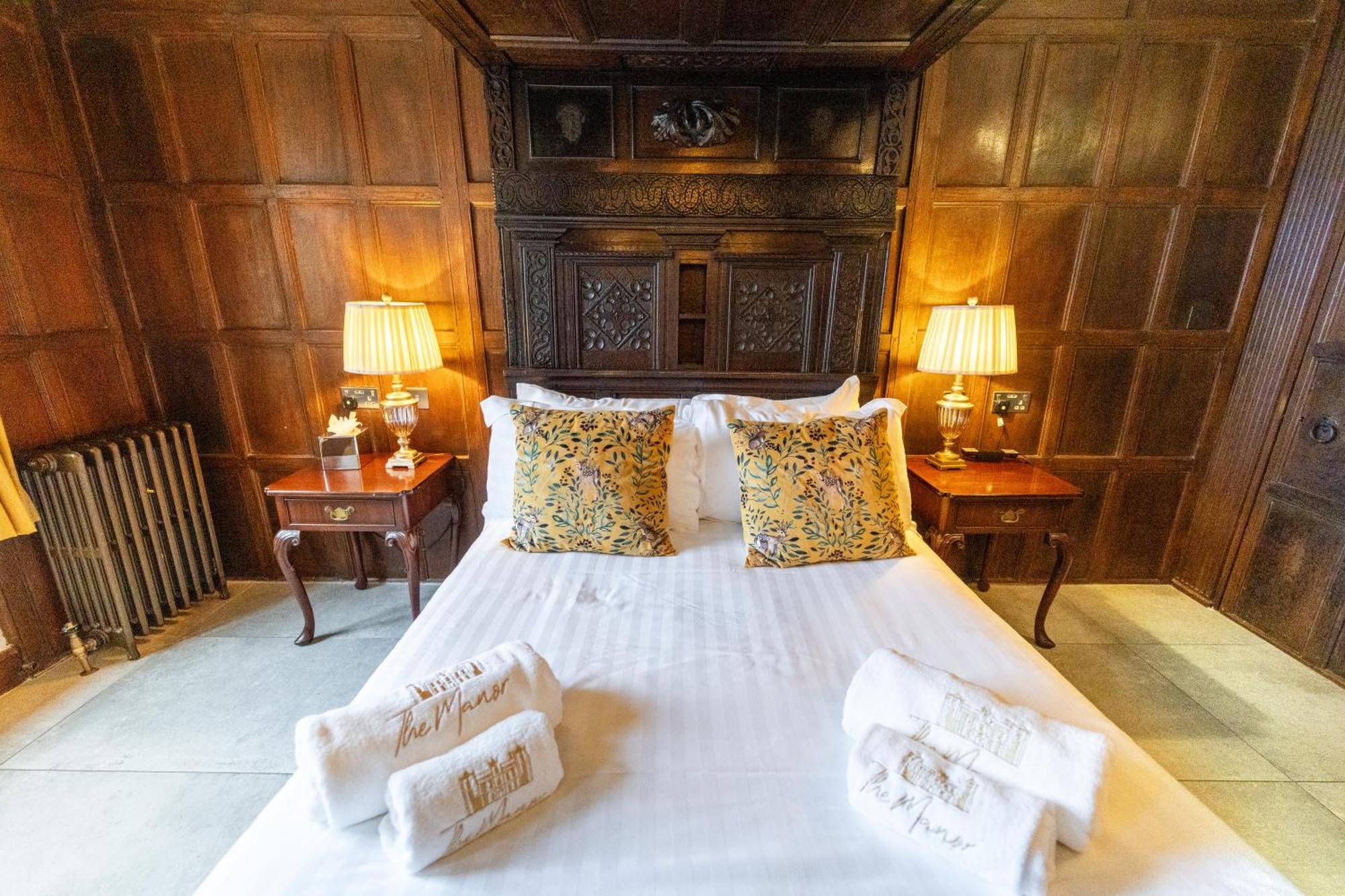 Weston Manor Hotel Ngoại thất bức ảnh